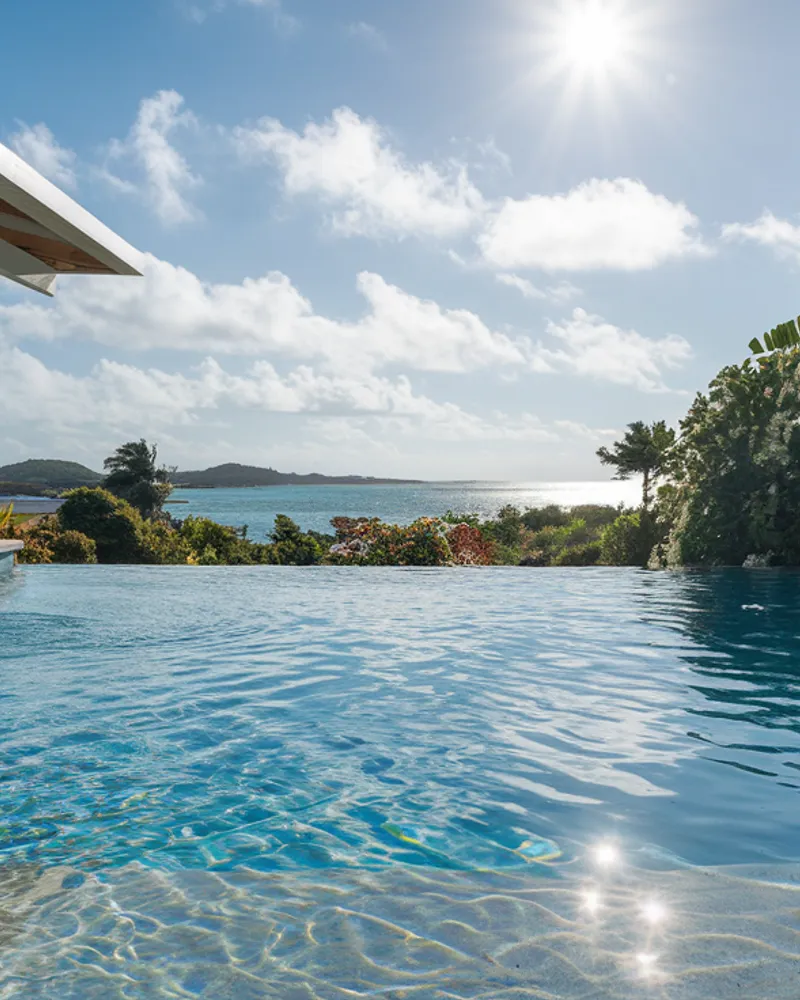 Entreprises piscine Guadeloupe — Maintenance et entretien en milieu tropical